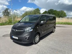 Svart Begagnad 2018 Opel Vivaro Van | 159 900 kr (Bra pris)