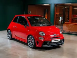 Röd Begagnad 2017 Abarth 595 Halvkombi | 159 900 kr (Dyr)