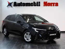 Grå Begagnad 2023 Suzuki Swace Kombi | 391 650 kr