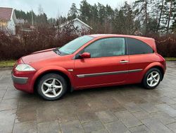 Begagnad 2003 Renault Mégane II Halvkombi | 10 000 kr (Marknadspris)