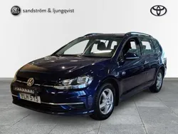 Mörkblå Begagnad 2018 VW Golf VII Kombi | 149 000 kr (Dyr)