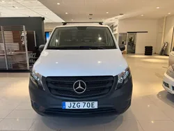 Vit Begagnad 2020 Mercedes Vito Minibuss | 239 000 kr (Dyr)