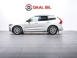 Vit Begagnad 2022 Volvo XC60 Plus SUV | 438 994 kr (Marknadspris)