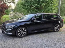 Svart Begagnad 2017 Renault Talisman GrandTour Zen Kombi | 89 000 kr (Marknadspris)
