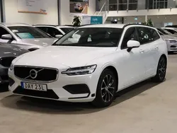 Vit Begagnad 2019 Volvo V60 Momentum Kombi | 249 900 kr (Marknadspris)