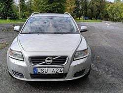 Grå Begagnad 2012 Volvo V50 Kinetic Kombi | 28 000 kr (Bra pris)