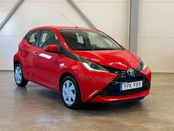 Röd Begagnad 2018 Toyota Aygo Halvkombi | 89 900 kr (Lite dyr)