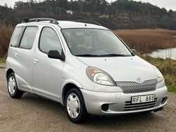 Begagnad 2000 Toyota Yaris Verso Minibuss | 23 000 kr (Bra pris)