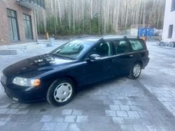 Svart Begagnad 2007 Volvo V70 Momentum Kombi | 23 000 kr (Bra pris)