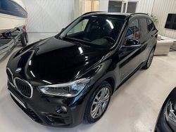 Svart Begagnad 2016 BMW X1 Sport Line SUV | 159 900 kr (Lite dyr)