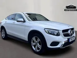 Vit Begagnad 2017 Mercedes GLC220 Sportkupé | 324 900 kr (Marknadspris)