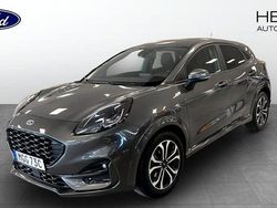Grå Begagnad 2022 Ford Puma ST-Line SUV | 209 000 kr (Marknadspris)