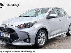 Silver Begagnad 2023 Toyota Yaris Active Halvkombi | 208 700 kr (Bra pris)