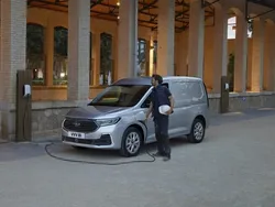 Ny 2025 Ford Transit Pickup | 255 900 kr