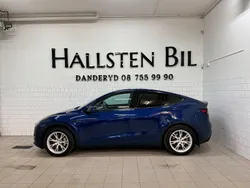 Blå Begagnad 2022 Tesla Model Y Long Range SUV | 439 000 kr (Lite dyr)