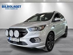 Grå Begagnad 2017 Ford Kuga ST-Line SUV | 159 900 kr (Marknadspris)