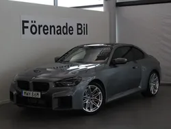Grå Begagnad 2024 BMW M2 Shadowline Sportkupé | 949 000 kr (Marknadspris)