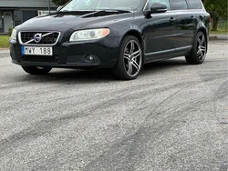 Svart Begagnad 2013 Volvo V70 Momentum Kombi | 59 900 kr (Marknadspris)