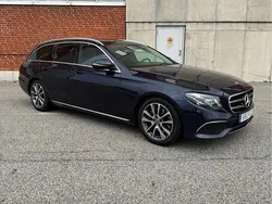 Blå Begagnad 2019 Mercedes E220 Kombi | 339 000 kr (Dyr)