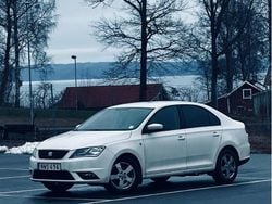 Vit Begagnad 2015 Seat Toledo Sedan | 59 999 kr
