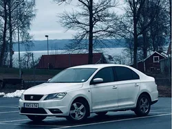 Vit Begagnad 2015 Seat Toledo Sedan | 65 000 kr