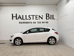Vit Begagnad 2013 Opel Astra Enjoy Halvkombi | 79 000 kr (Marknadspris)