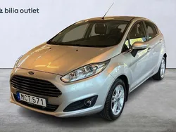 Grå Begagnad 2015 Ford Fiesta Titanium Halvkombi | 99 001 kr (Marknadspris)