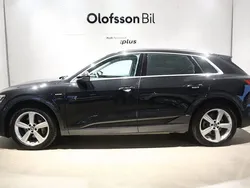 Mytsvart metallic Begagnad 2019 Audi e-tron Proline SUV | 274 900 kr (Marknadspris)