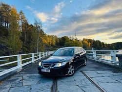 Svart Begagnad 2008 Saab 9-3 Vector Kombi | 24 900 kr (Marknadspris)