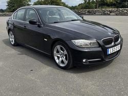 Svart Begagnad 2011 BMW 320 Comfort Edition Sedan | 84 900 kr (Marknadspris)