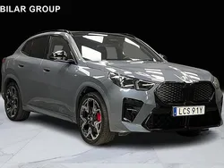 Grå (grå (storm bay metallic)) Begagnad 2023 BMW iX2 M Sport SUV | 739 000 kr