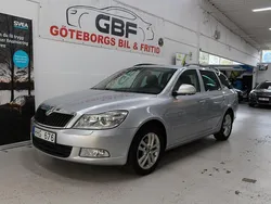 Silver Begagnad 2012 Skoda Octavia Elegance Kombi | 94 900 kr (Lite dyr)