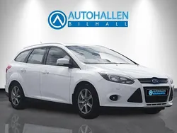 Vit Begagnad 2011 Ford Focus Titanium Kombi | 44 000 kr (Marknadspris)