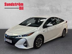 Vit Begagnad 2019 Toyota Prius Executive Halvkombi | 239 900 kr (Marknadspris)