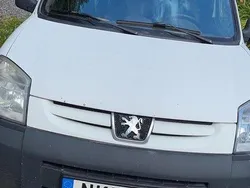Vit Begagnad 2007 Peugeot Partner Minibuss | 5 000 kr (Superpris)