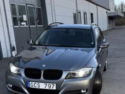 Grå Begagnad 2009 BMW 320 Comfort Edition Kombi | 72 000 kr (Marknadspris)
