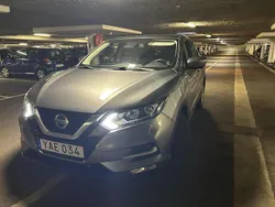 Grå Begagnad 2019 Nissan Qashqai SUV | 139 000 kr (Marknadspris)