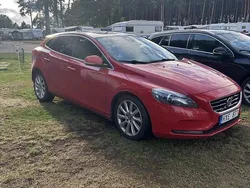 Röd Begagnad 2013 Volvo V40 Summum Kombi | 130 000 kr (Bra pris)