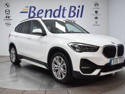 Vit Begagnad 2022 BMW X1 SUV | 221 800 kr