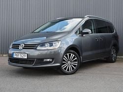 Grå Begagnad 2012 VW Sharan Minibuss | 139 900 kr (Marknadspris)