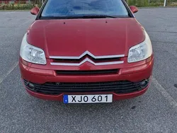 Röd Begagnad 2006 Citroën C4 Halvkombi | 22 500 kr (Superpris)