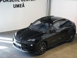 Svart (black) Begagnad 2025 Porsche Macan SUV | 1 159 000 kr (Lite dyr)