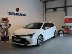 Vit Begagnad 2019 Toyota Corolla Style Kombi | 219 900 kr (Marknadspris)