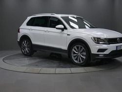 Vit Begagnad 2019 VW Tiguan SUV | 299 000 kr (Marknadspris)