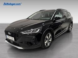 Svart Begagnad 2024 Ford Focus Active Kombi | 289 000 kr (Marknadspris)