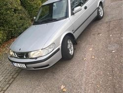 Grå Begagnad 2002 Saab 9-3 Halvkombi | 61 000 kr (Dyr)