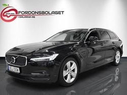 Vit Begagnad 2020 Volvo V90 Momentum Kombi | 239 900 kr (Lite dyr)