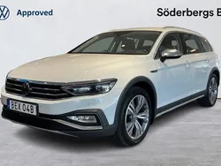 Vit Begagnad 2021 VW Passat Alltrack Business Kombi | 299 900 kr (Marknadspris)