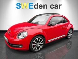 Röd Begagnad 2013 VW Beetle GT Halvkombi | 129 900 kr (Marknadspris)