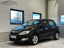 Svart Begagnad 2011 Skoda Fabia Elegance Halvkombi | 34 990 kr (Marknadspris)